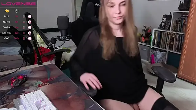 stellablondy Image 6