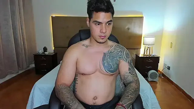 Steven_Velez Image 2