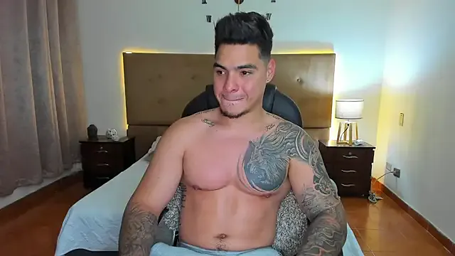 Steven_Velez Image 6