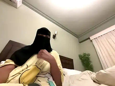 Submissive_Arab Image 18