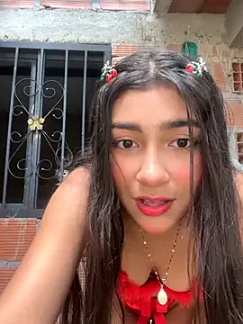 Sweed-virgin-pussy broadcasting live