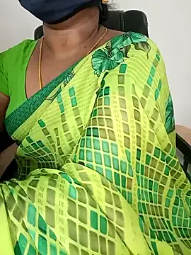 Tamil-hotwife Image 7