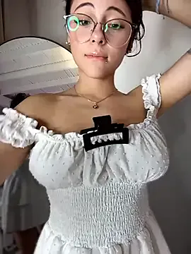 TeaseDollXXX Image 9