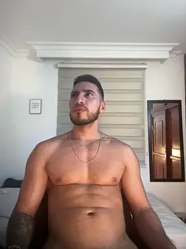 Thiago_Hill Image 14