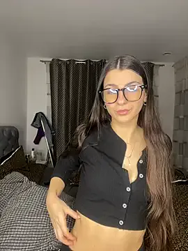 Wildberry_ broadcasting live