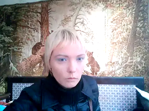 WildMissNiks broadcasting live