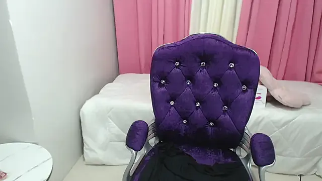 xSexynineDollx Image 16