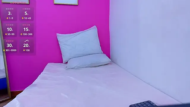 yourcuteneighbourr Image 11