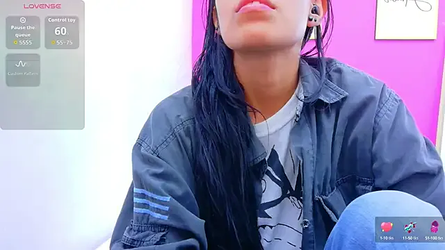 yourcuteneighbourr Image 13