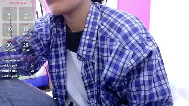 yourcuteneighbourr Image 3