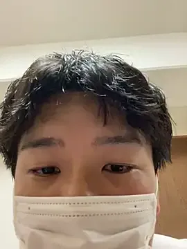 yuuki8910 broadcasting live