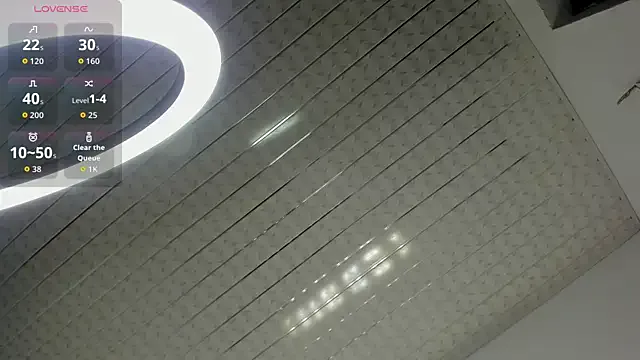 Zahra_milks Image 10